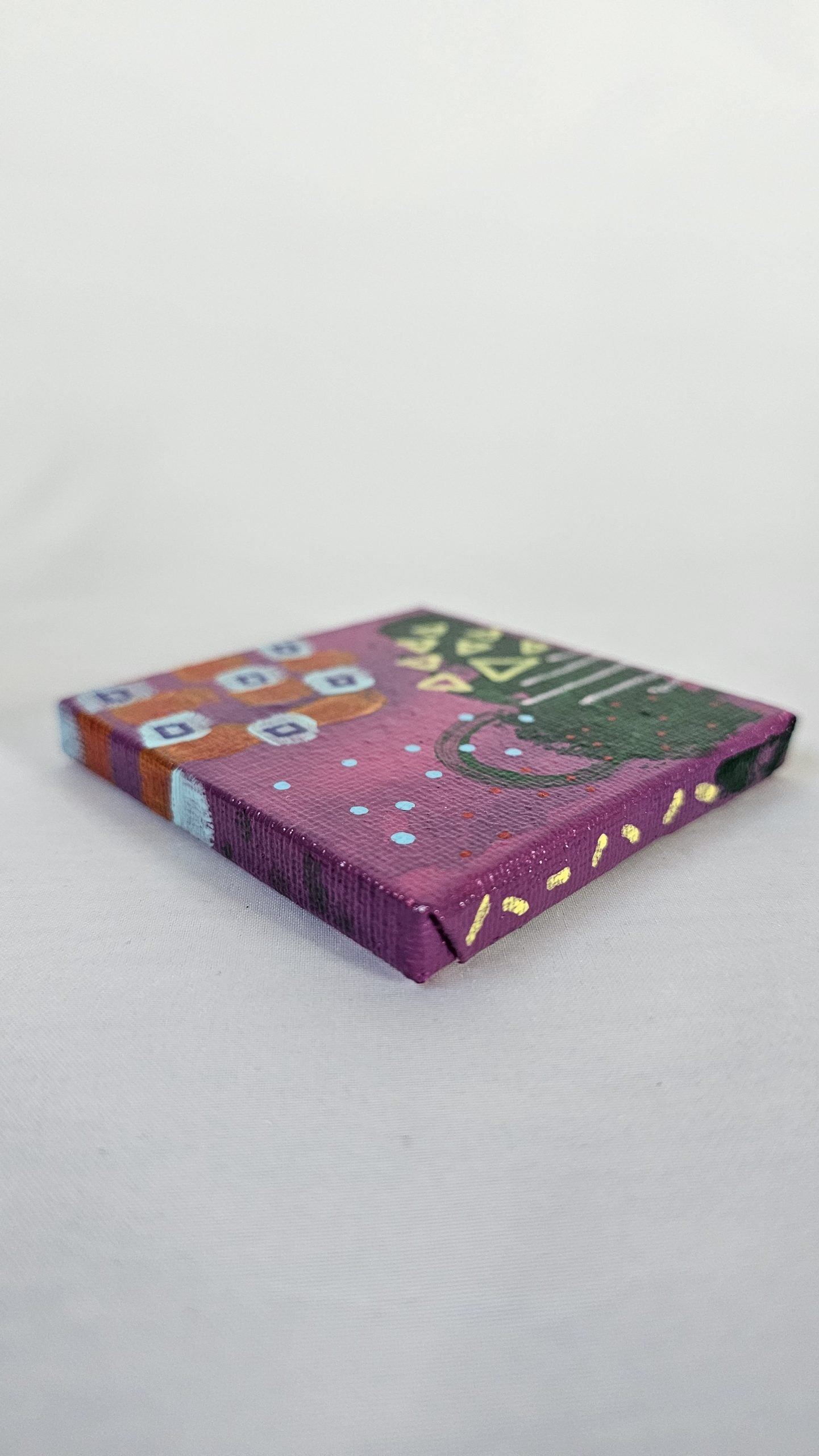 Mini Canvas With Easel Purple 17